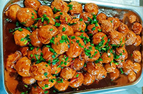 石碣工廠飯?zhí)贸邪谑卟朔矫娴臓I(yíng)養(yǎng)做法